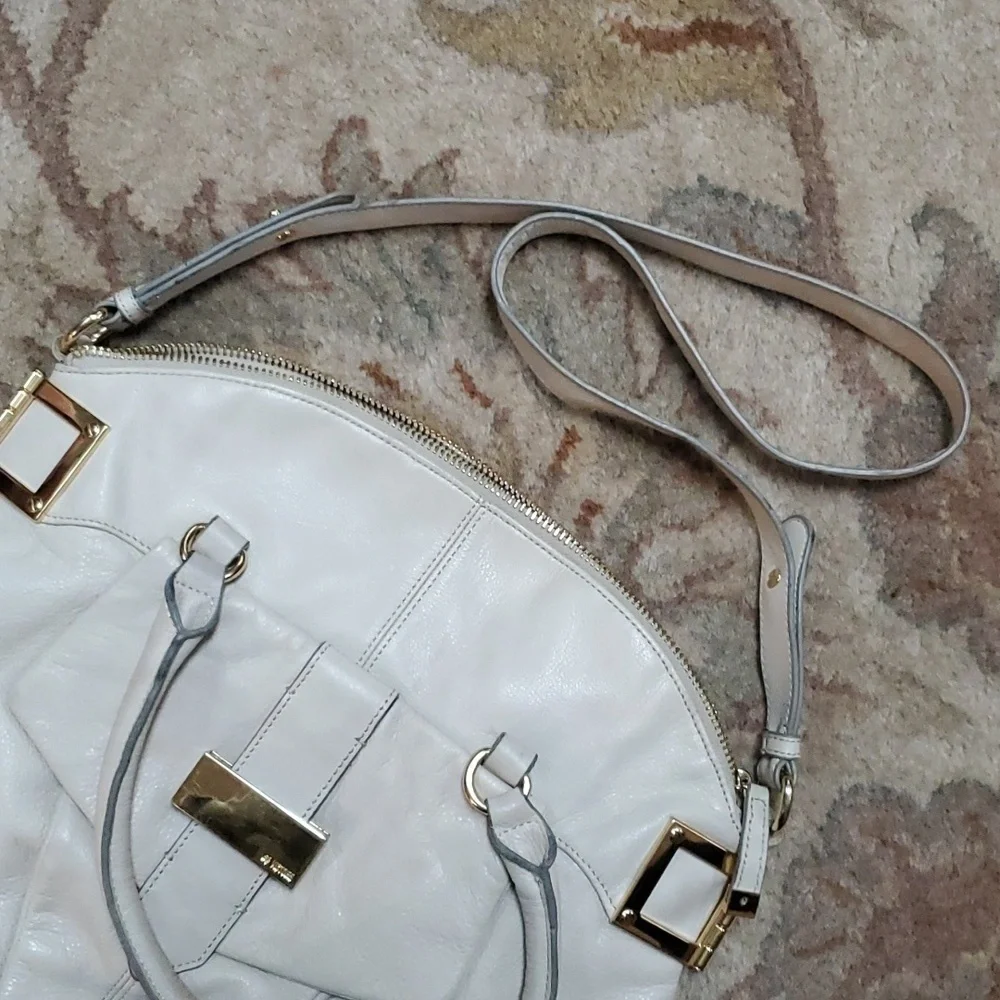 La Victoire white hinge satchel